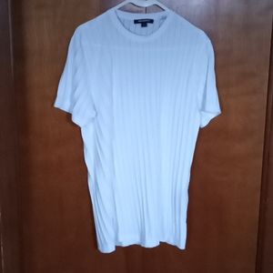 EUC Karl Lagerfeld Paris Ribbed Tee Shirt Size Medium